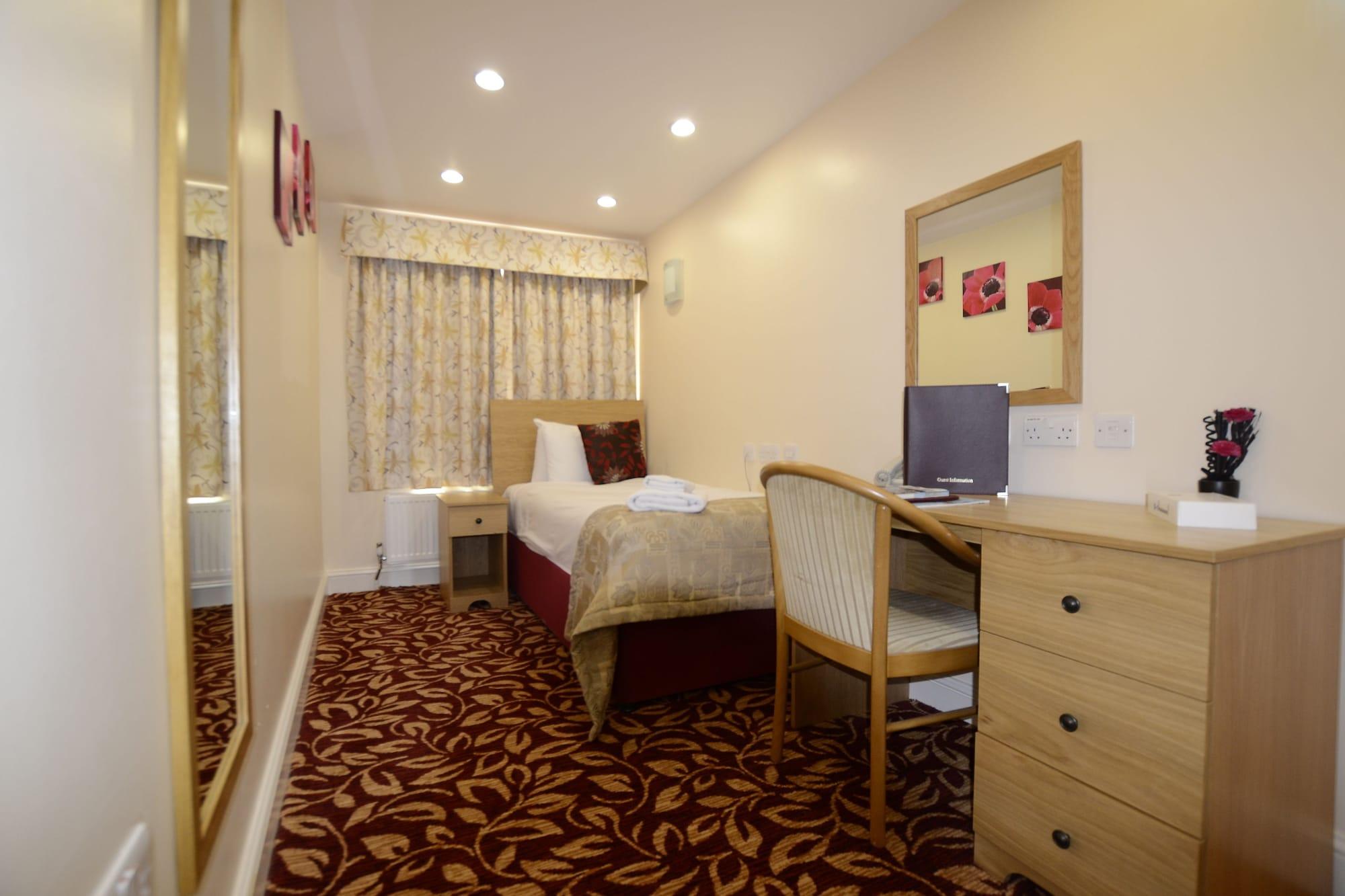 Best Western London Ilford Hotel Екстериор снимка