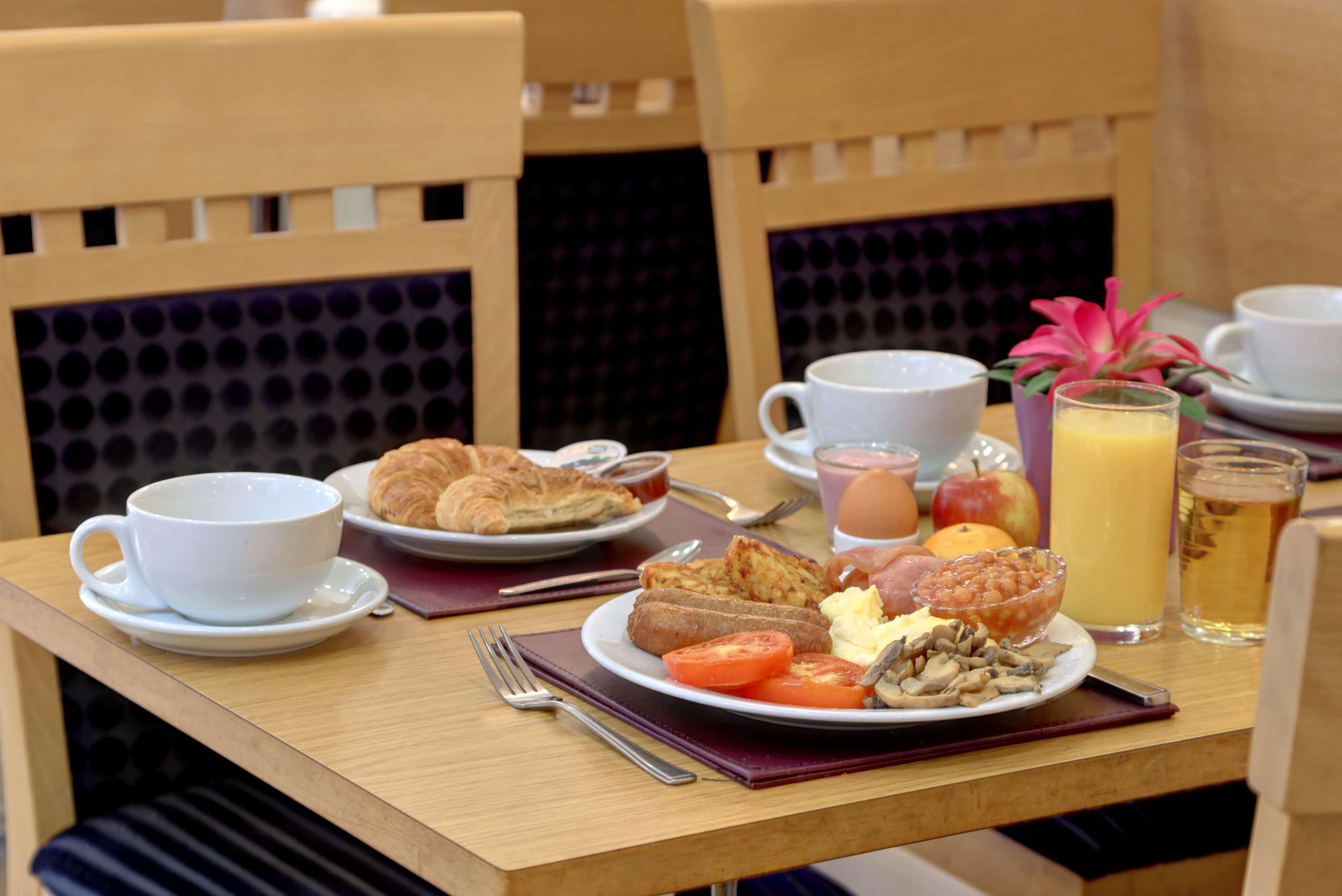 Best Western London Ilford Hotel Екстериор снимка